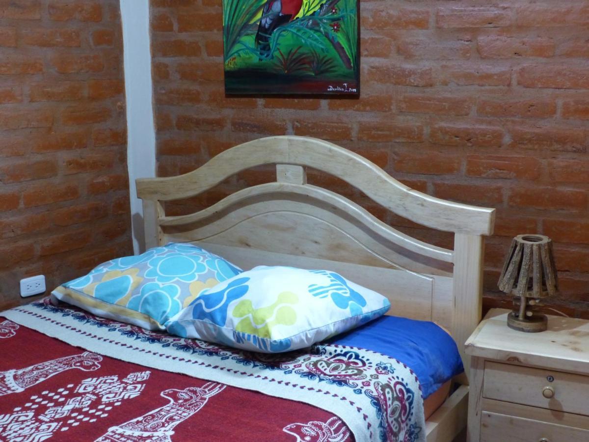 Hostal La Casa Amarilla City Bed and Breakfast Baños Esterno foto